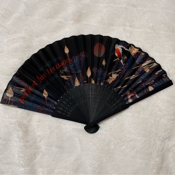 Bookish items bundle - Picture 11 of 16